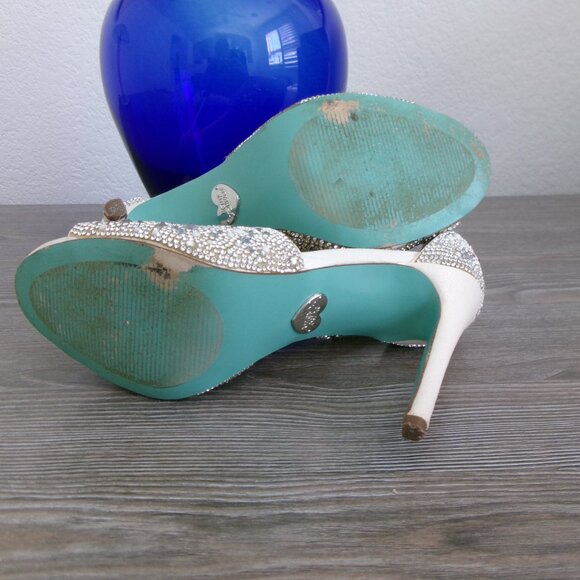 Betsey Johnson BAYLI Crystals and Pearls High Heels Shoes 6 White Open Toe - Picture 13 of 15